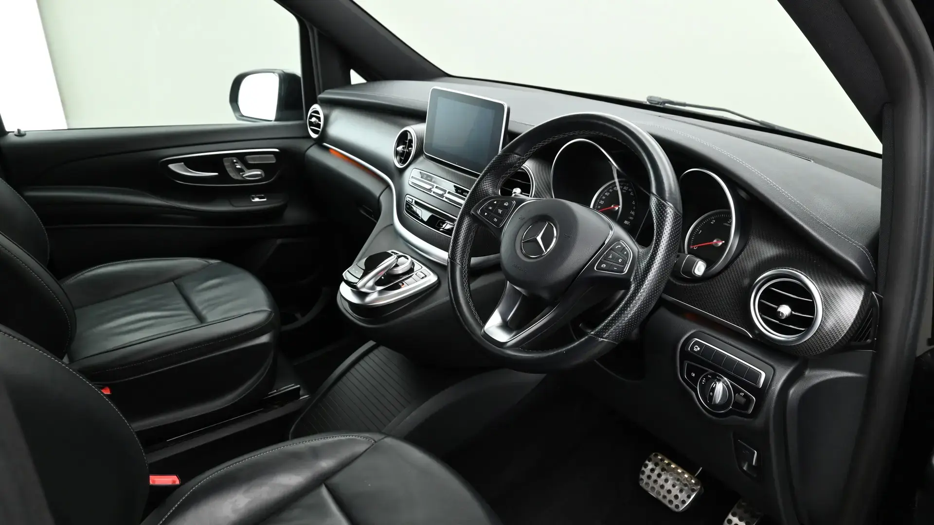 MERCEDES-BENZ V-CLASS galleri 1
